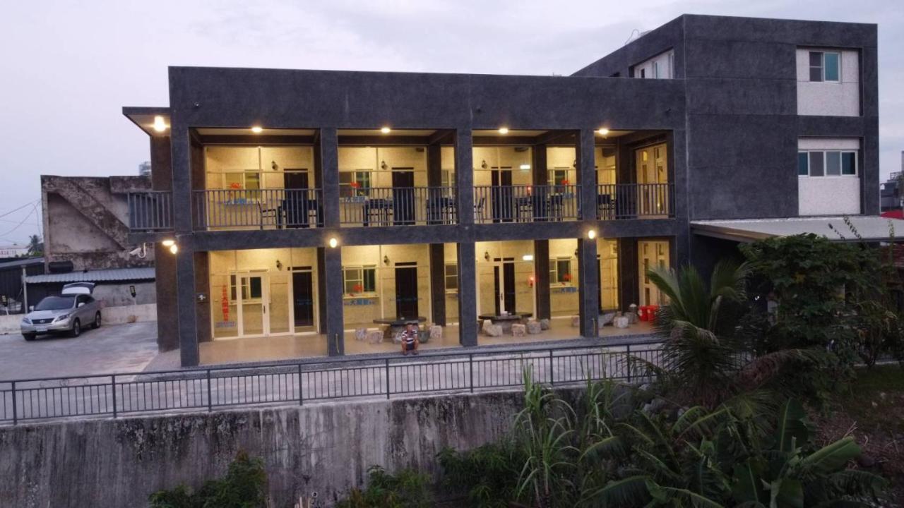 Апартаменты Taitung Crabs House Чэнгун Экстерьер фото
